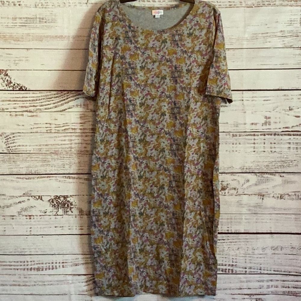 2XL Lularoe Floral Julia